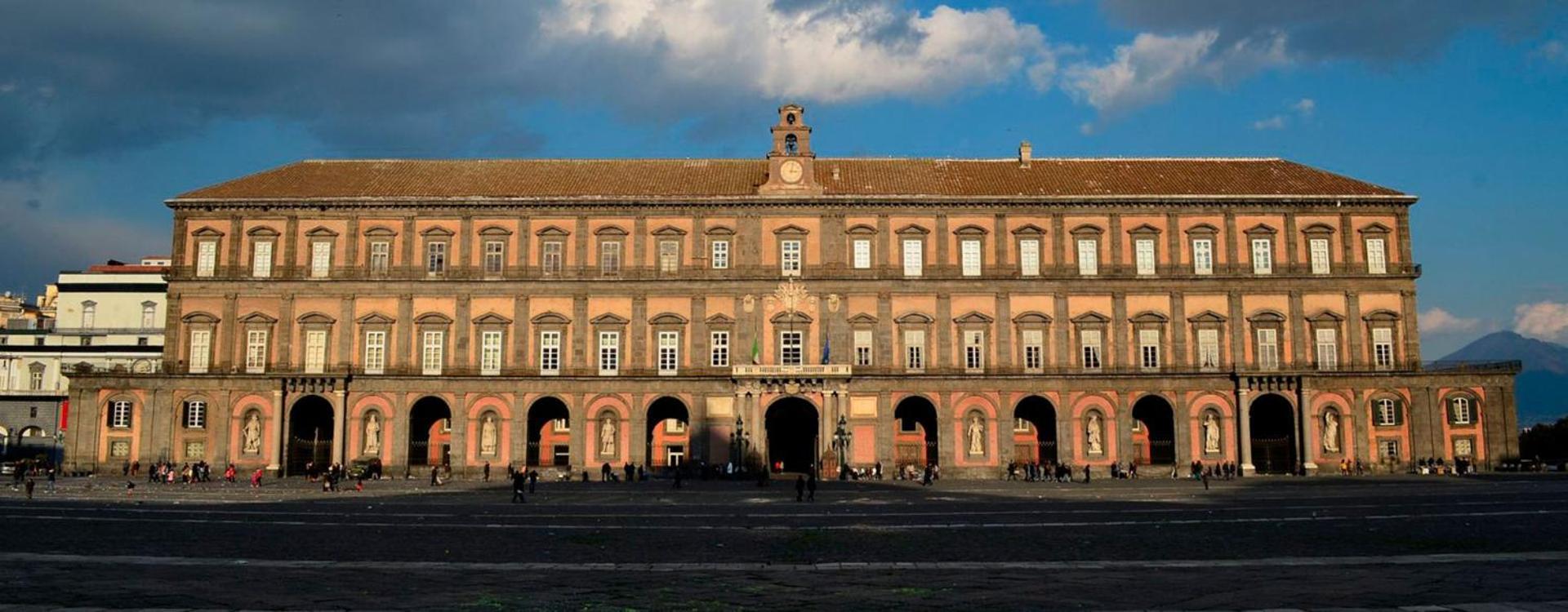 Апартаменты Casina In Centro Storico Неаполь Экстерьер фото